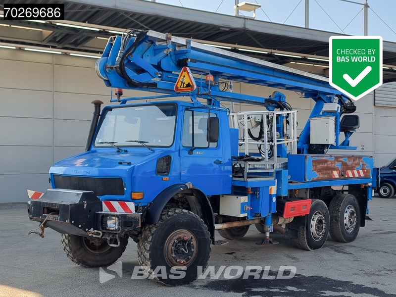Mercedes-Benz Unimog 6X6 Unimog Engin EGI TP 226 hubarbeitsbühne Manual Euro 2 - Автоманипулятор: фото 1 Mercedes-Benz Unimog 6X6 Unimog Engin EGI TP 226 hubarbeitsbühne Manual Euro 2 - Автоманипулятор: фото 1