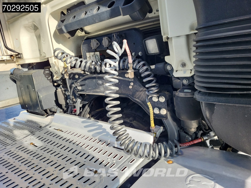 DAF XF 480 4X2 SSC 2xTanks Standklima ACC Euro 6 - Тягач: фото 5 DAF XF 480 4X2 SSC 2xTanks Standklima ACC Euro 6 - Тягач: фото 5