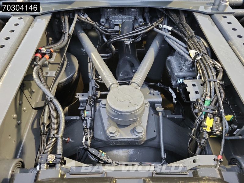 Тягач DAF XG 530 6X2 2x Tanks Lift+Lenkachse Standklima Navi ACC LED: фото 14 Тягач DAF XG 530 6X2 2x Tanks Lift+Lenkachse Standklima Navi ACC LED: фото 14