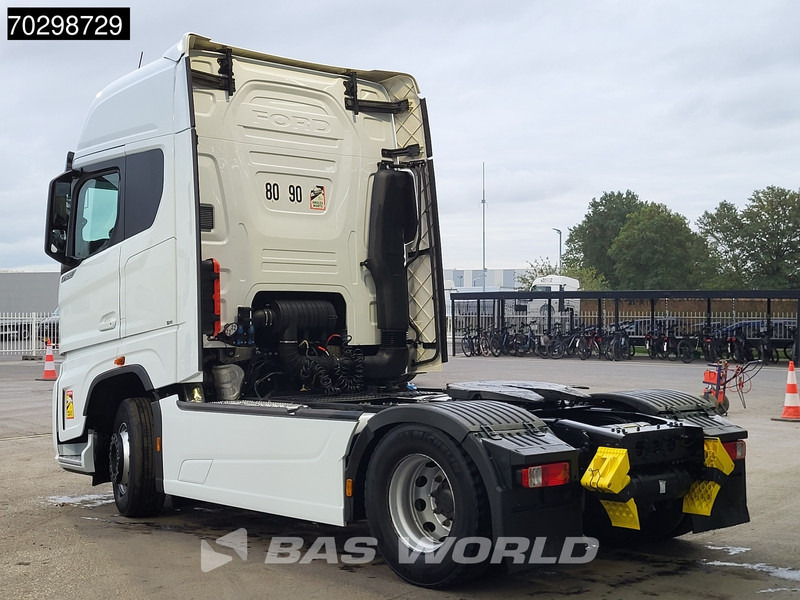 Ford F-Max 500 F-Max 4X2 Retarder 2xTanks Standairco Navi ACC Euro 6 - Тягач: фото 2 Ford F-Max 500 F-Max 4X2 Retarder 2xTanks Standairco Navi ACC Euro 6 - Тягач: фото 2