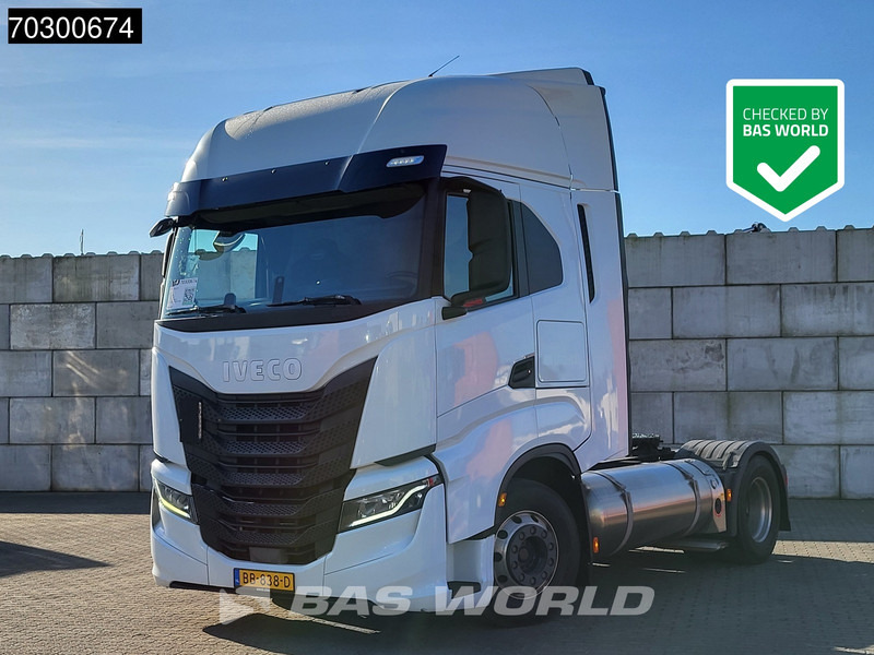 Iveco S-Way 460 NP 4X2 LNG! NL-Truck Retarder 2xTanks ACC LED Euro 6 - Тягач: фото 1 Iveco S-Way 460 NP 4X2 LNG! NL-Truck Retarder 2xTanks ACC LED Euro 6 - Тягач: фото 1
