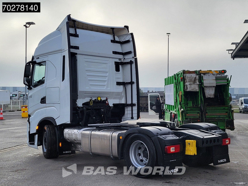 Iveco S-Way 500 4X2 NEW MY24! 2x Tanks Standklima ACC LED Euro 6 - Тягач: фото 2 Iveco S-Way 500 4X2 NEW MY24! 2x Tanks Standklima ACC LED Euro 6 - Тягач: фото 2