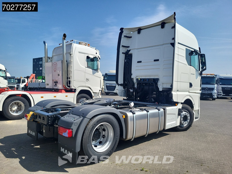 MAN TGX 18.520 4X2 NEW! GX Retarder 2x Tanks Standklima ACC - Тягач: фото 5 MAN TGX 18.520 4X2 NEW! GX Retarder 2x Tanks Standklima ACC - Тягач: фото 5