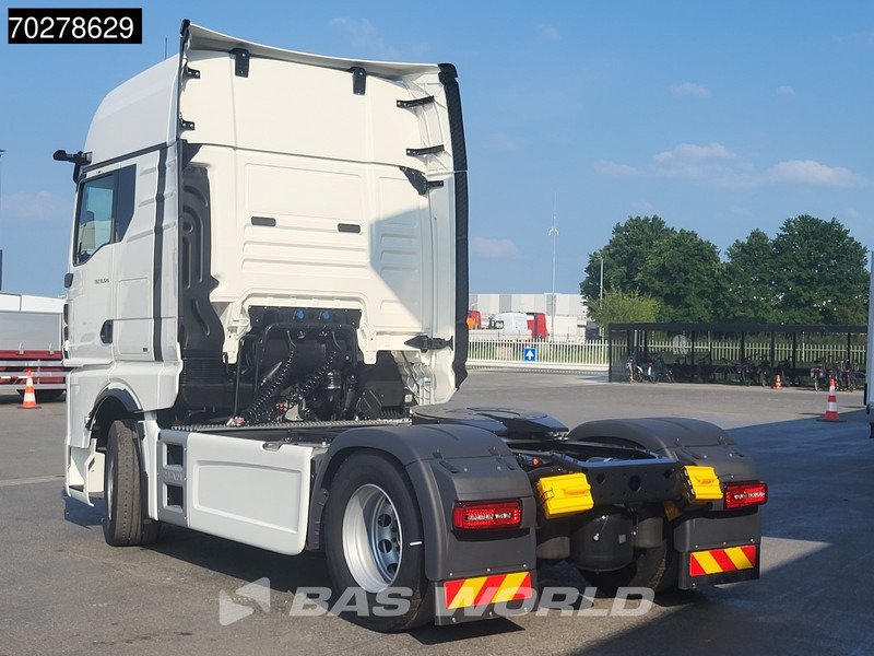 MAN TGX 18.520 4X2 Retarder 2xTanks Standklima MirrorCam ACC Navi LED Euro 6 Nieuw! - Тягач: фото 2 MAN TGX 18.520 4X2 Retarder 2xTanks Standklima MirrorCam ACC Navi LED Euro 6 Nieuw! - Тягач: фото 2