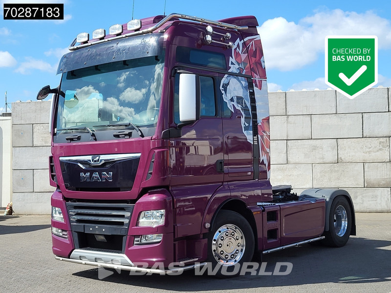 MAN TGX 18.580 4X2 XXL Retarder 2x Tanks Standklima Xenon ACC Navi - Тягач: фото 1 MAN TGX 18.580 4X2 XXL Retarder 2x Tanks Standklima Xenon ACC Navi - Тягач: фото 1