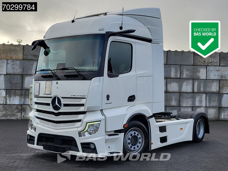 Mercedes-Benz Actros 1842 4X2 StreamSpace Mega Retarder MirrorCam 2xTanks Navi ACC Euro 6 - Тягач: фото 1 Mercedes-Benz Actros 1842 4X2 StreamSpace Mega Retarder MirrorCam 2xTanks Navi ACC Euro 6 - Тягач: фото 1