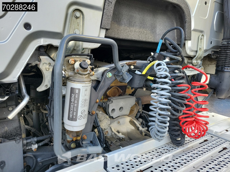 Тягач Mercedes-Benz Actros 1843 4X2 StreamSpace Euro 6: фото 6