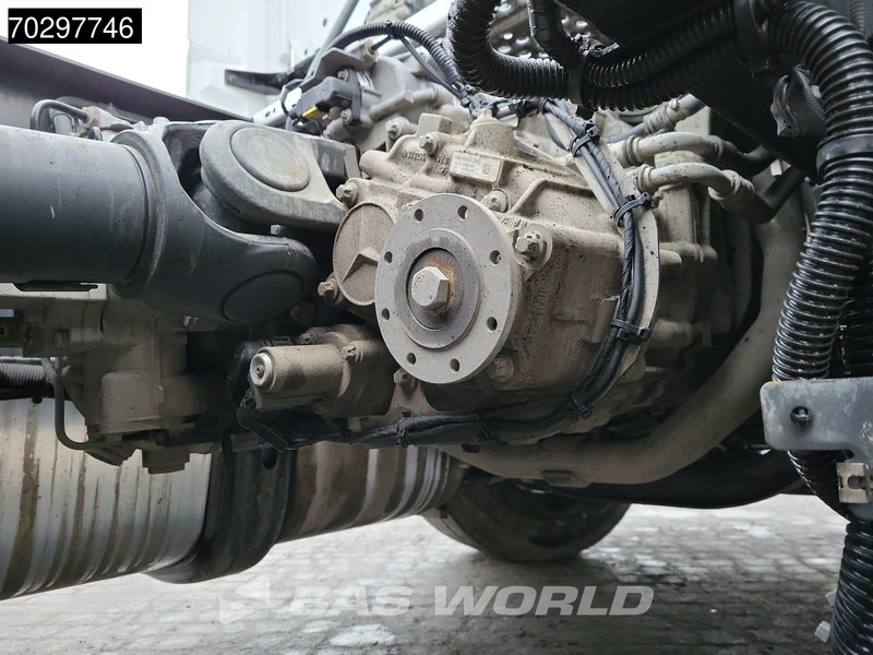 Тягач Mercedes-Benz Actros 1845 4X2 BigSpace Retarder ADR PTO: фото 11 Тягач Mercedes-Benz Actros 1845 4X2 BigSpace Retarder ADR PTO: фото 11