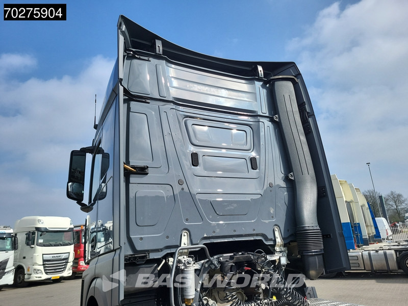 Mercedes-Benz Actros 1851 4X2 BigSpace 2x Tanks - Тягач: фото 3 Mercedes-Benz Actros 1851 4X2 BigSpace 2x Tanks - Тягач: фото 3