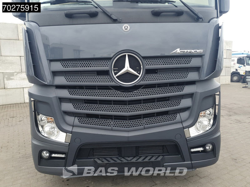 Тягач Mercedes-Benz Actros 1851 4X2 BigSpace 2x Tanks: фото 15
