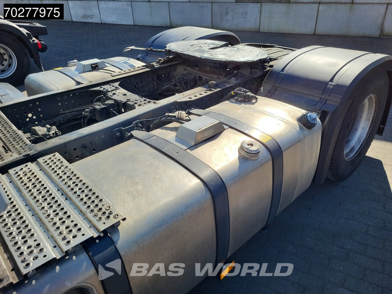Тягач Mercedes-Benz Actros 1851 Actros 4X2 BigSpace 2x Tanks: фото 6 Тягач Mercedes-Benz Actros 1851 Actros 4X2 BigSpace 2x Tanks: фото 6