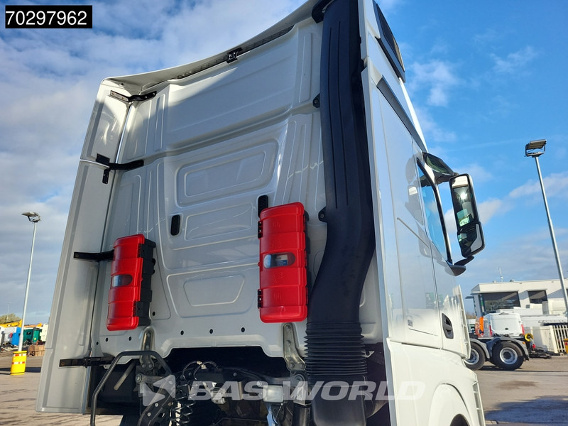 Mercedes-Benz Actros 1851 Actros 4X2 GigaSpace ADR 2xTanks Xenon Euro 6 в лизинг Mercedes-Benz Actros 1851 Actros 4X2 GigaSpace ADR 2xTanks Xenon Euro 6: фото 12