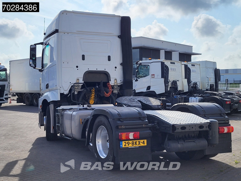 Mercedes-Benz Actros 2343 Actros 6X2 NL-Truck StreamSpace Liftachse Standklima ACC - Тягач: фото 2 Mercedes-Benz Actros 2343 Actros 6X2 NL-Truck StreamSpace Liftachse Standklima ACC - Тягач: фото 2
