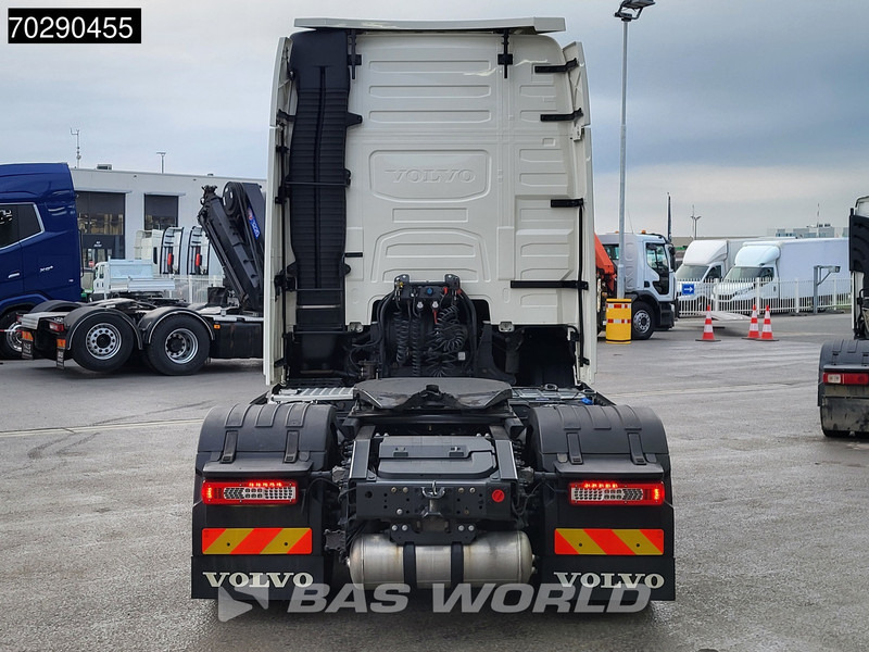 Volvo FH 460 4X2 XL Retarder I-ParkCool 2xTanks - Тягач: фото 3 Volvo FH 460 4X2 XL Retarder I-ParkCool 2xTanks - Тягач: фото 3