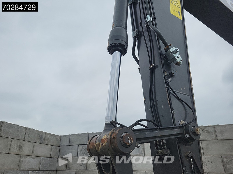 Гусеничный экскаватор Volvo EC200 E L: фото 12 Гусеничный экскаватор Volvo EC200 E L: фото 12