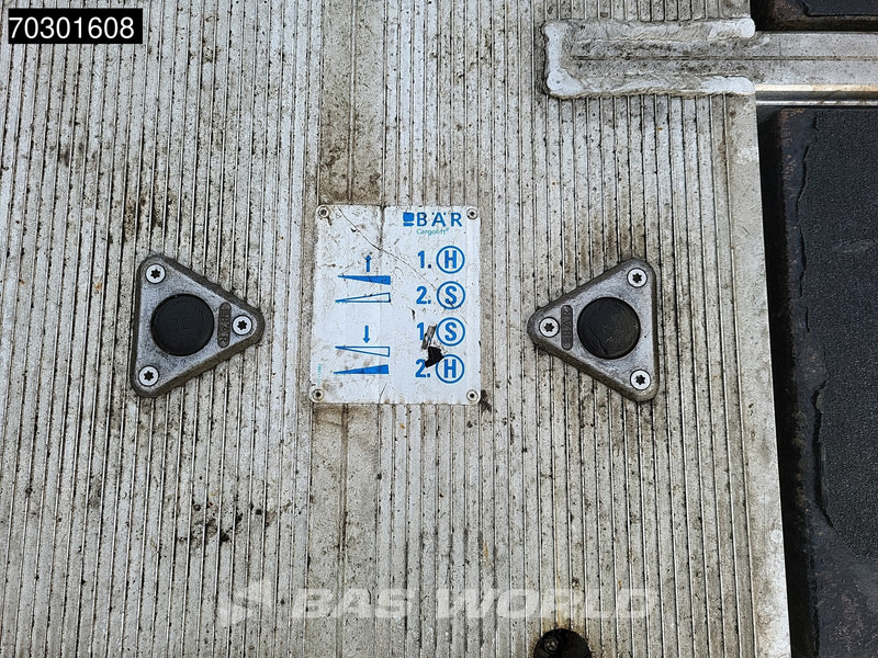 Грузовик-контейнеровоз/ Сменный кузов Volvo FH 500 6X2 Full Air Retarder Euro 6: фото 18