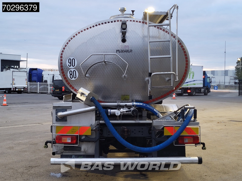 Volvo FM 330 4X2 11.500ltr Silo 2 compartments Stainless steel Automatic Xenon Navi Euro 5 - Грузовик-цистерна: фото 3 Volvo FM 330 4X2 11.500ltr Silo 2 compartments Stainless steel Automatic Xenon Navi Euro 5 - Грузовик-цистерна: фото 3
