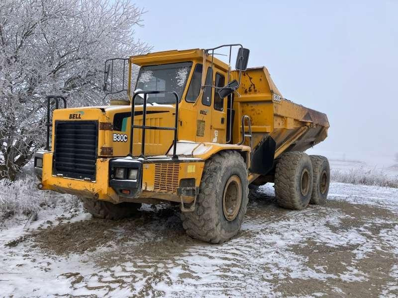Bell B30C 6X6 - Сочленённый самосвал: фото 1 Bell B30C 6X6 - Сочленённый самосвал: фото 1