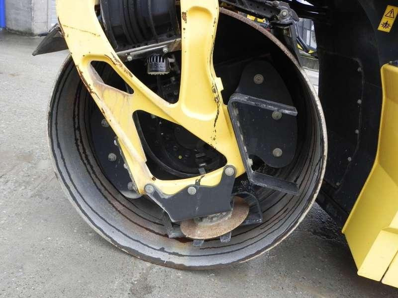 Bomag BW174AP-4 AM II - Дорожный каток: фото 5 Bomag BW174AP-4 AM II - Дорожный каток: фото 5