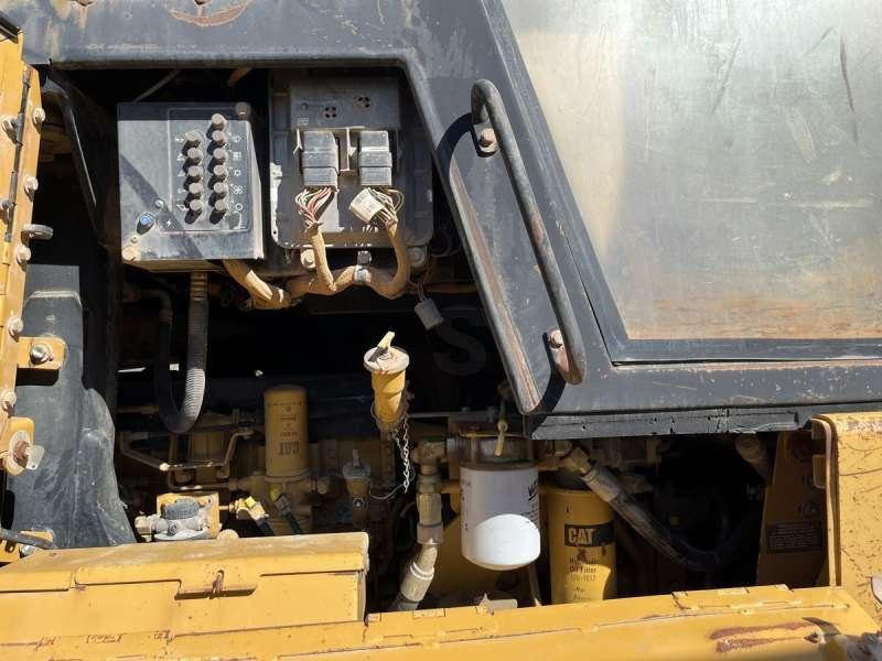 Caterpillar 963C - POUR PIECES в лизинг Caterpillar 963C - POUR PIECES: фото 35