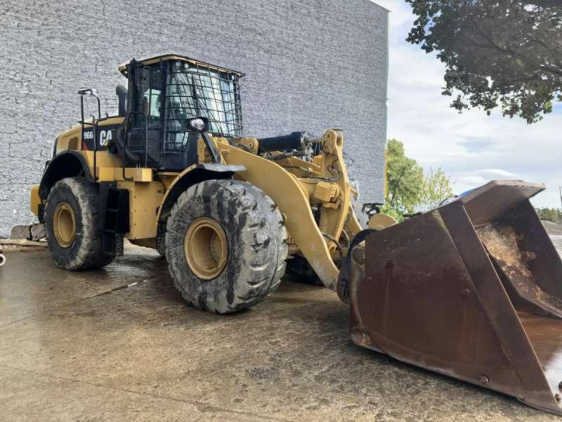 Caterpillar 966M - Колёсный погрузчик: фото 3 Caterpillar 966M - Колёсный погрузчик: фото 3