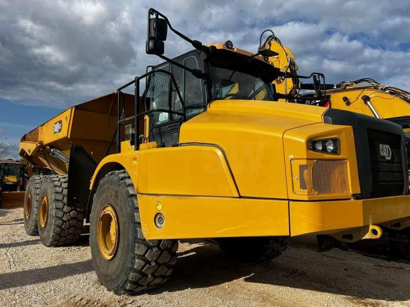 Caterpillar Dumper Articulé / Rigide 740GC - Сочленённый самосвал: фото 1 Caterpillar Dumper Articulé / Rigide 740GC - Сочленённый самосвал: фото 1