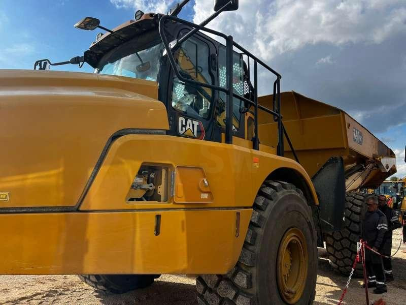 Caterpillar Dumper Articulé / Rigide 740GC - Сочленённый самосвал: фото 3 Caterpillar Dumper Articulé / Rigide 740GC - Сочленённый самосвал: фото 3