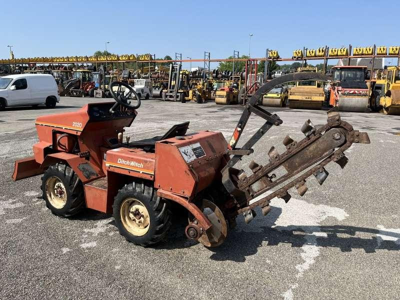 DITCH WITCH 2020K - Траншеекопатель: фото 5 DITCH WITCH 2020K - Траншеекопатель: фото 5