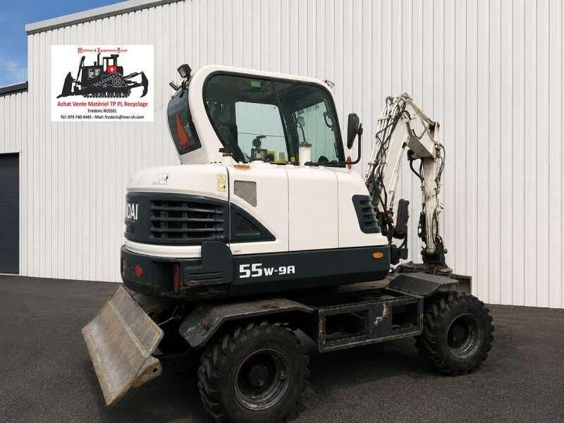 Hyundai ROBEX55W-9A - Колёсный экскаватор: фото 2 Hyundai ROBEX55W-9A - Колёсный экскаватор: фото 2