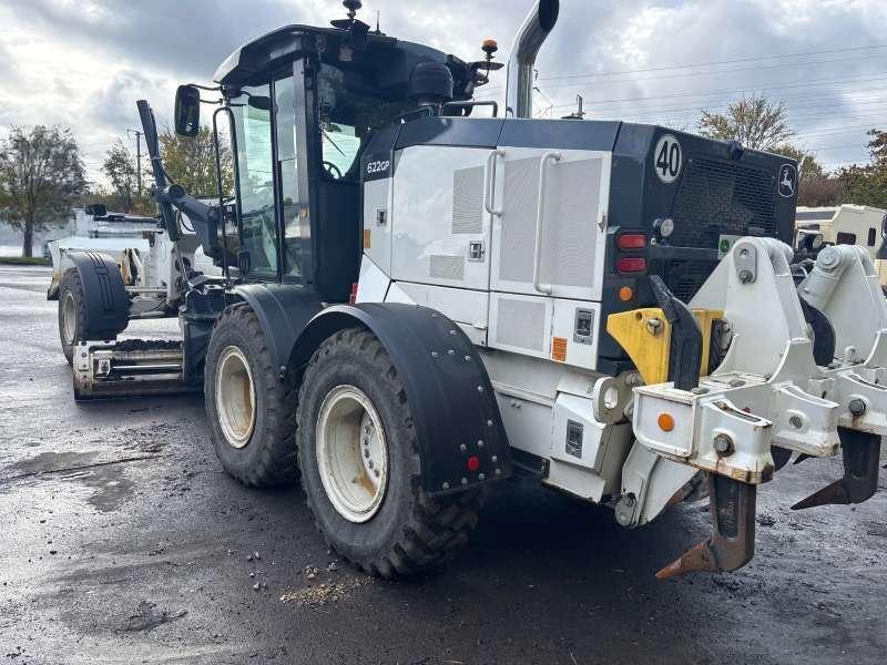 John Deere 622GP EQUIPEE GPS 3D - Грейдер: фото 3 John Deere 622GP EQUIPEE GPS 3D - Грейдер: фото 3