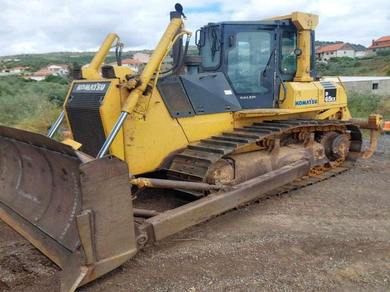 Komatsu D65EX-15 - Бульдозер: фото 4 Komatsu D65EX-15 - Бульдозер: фото 4