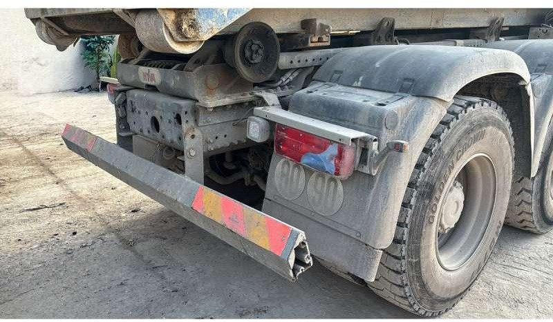 MAN TGS 35.460 8X4 - Крюковой мультилифт: фото 4 MAN TGS 35.460 8X4 - Крюковой мультилифт: фото 4