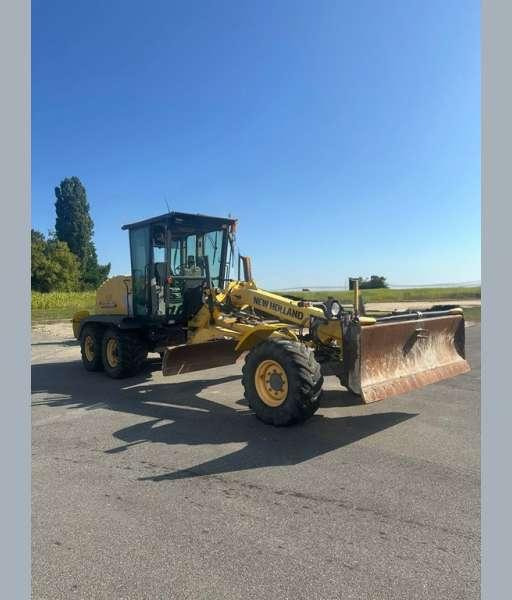 New Holland F106.6A 6X6 MACHINE SUISSE - Грейдер: фото 2 New Holland F106.6A 6X6 MACHINE SUISSE - Грейдер: фото 2