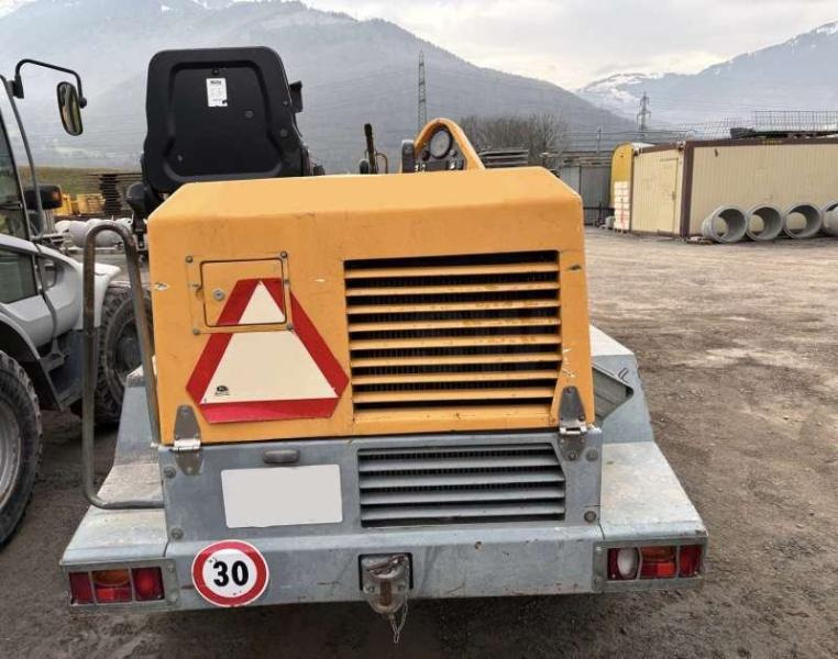 ROBERT AEBI RACO 2000 HRK - Мини-самосвал: фото 2 ROBERT AEBI RACO 2000 HRK - Мини-самосвал: фото 2