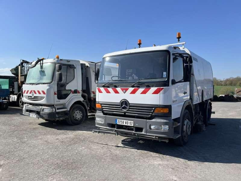 Renault 240DXI + MERCEDES 1517 - Подметально-уборочная машина: фото 3 Renault 240DXI + MERCEDES 1517 - Подметально-уборочная машина: фото 3