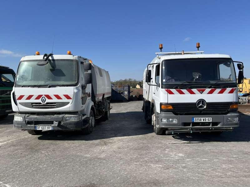 Renault 240DXI + MERCEDES 1517 - Подметально-уборочная машина: фото 2 Renault 240DXI + MERCEDES 1517 - Подметально-уборочная машина: фото 2