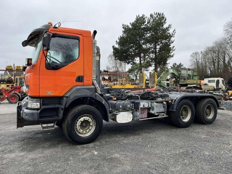 Renault KERAX 320 DCI 6X4 - Крюковой мультилифт: фото 3 Renault KERAX 320 DCI 6X4 - Крюковой мультилифт: фото 3