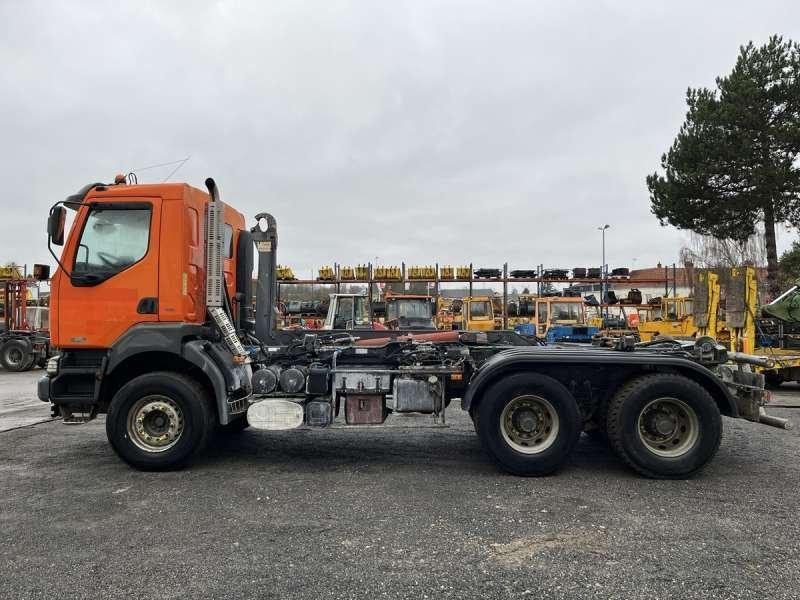 Renault KERAX 320 DCI 6X4 - Крюковой мультилифт: фото 4 Renault KERAX 320 DCI 6X4 - Крюковой мультилифт: фото 4