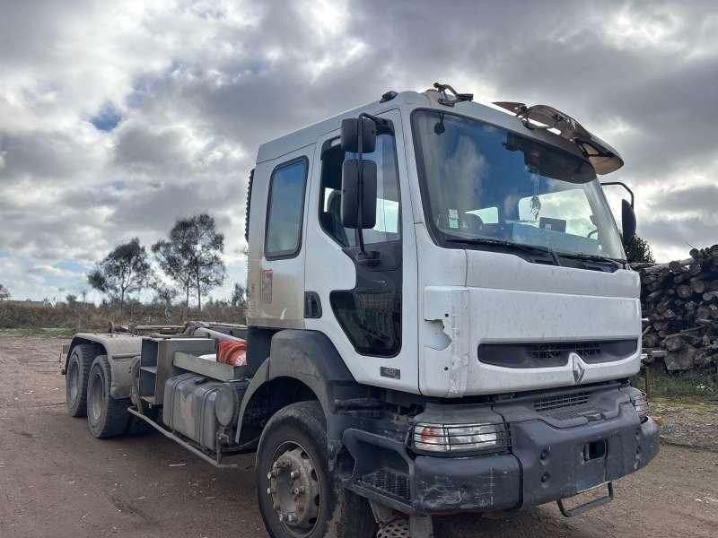 Renault KERAX 420DCI - Крюковой мультилифт: фото 3 Renault KERAX 420DCI - Крюковой мультилифт: фото 3