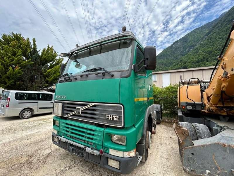 Volvo FH12-420 4X2 - Тягач: фото 5 Volvo FH12-420 4X2 - Тягач: фото 5