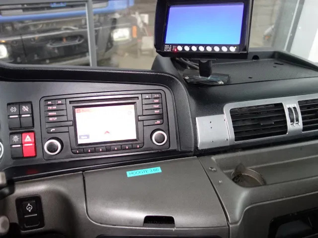 MAN TGM 18-290 - Грузовик-шасси: фото 3 MAN TGM 18-290 - Грузовик-шасси: фото 3