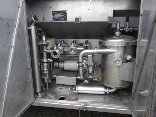 Renault Premium 370 16000liter steanless steeltank - Грузовик-цистерна: фото 3 Renault Premium 370 16000liter steanless steeltank - Грузовик-цистерна: фото 3