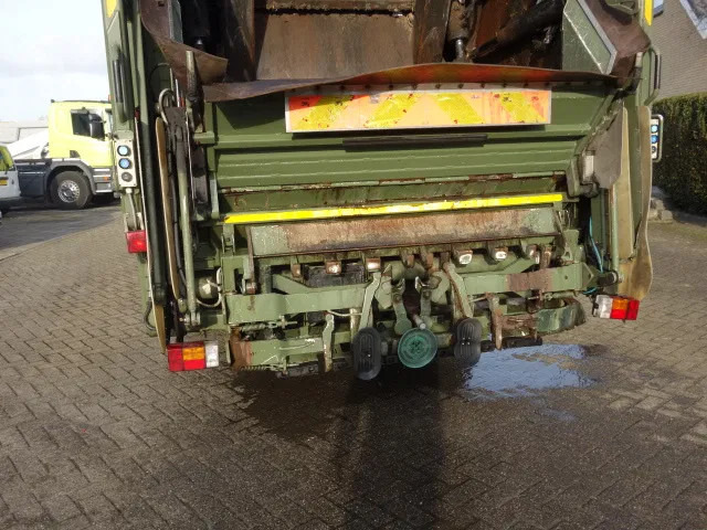 Scania P250 GEESINK GPM III CONTAINER SYSTEEM ,WELVAARD WEEGSYSTEEM EURO 6 - Мусоровоз: фото 4 Scania P250 GEESINK GPM III CONTAINER SYSTEEM ,WELVAARD WEEGSYSTEEM EURO 6 - Мусоровоз: фото 4
