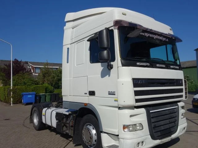 DAF XF 105.460 zf intarder - Тягач: фото 2 DAF XF 105.460 zf intarder - Тягач: фото 2