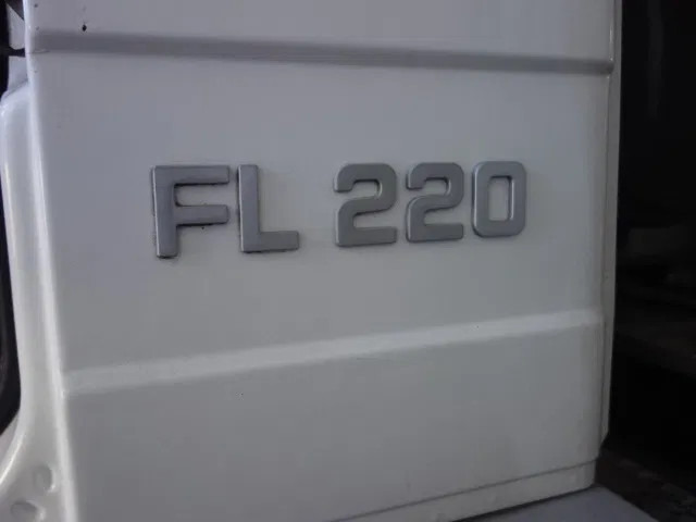 Volvo FL 240 220PK 12000 LITER STEELSPRINGS - Грузовик-цистерна: фото 5 Volvo FL 240 220PK 12000 LITER STEELSPRINGS - Грузовик-цистерна: фото 5