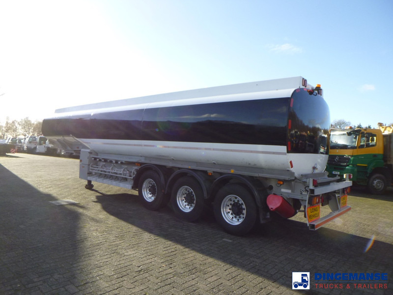 Crane Fruehauf Fuel tank alu 40.4 m3 / 6 comp - Полуприцеп-цистерна: фото 3 Crane Fruehauf Fuel tank alu 40.4 m3 / 6 comp - Полуприцеп-цистерна: фото 3