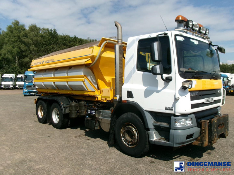 DAF CF 75.360 6X4 RHD gritter / salt spreader - Снегоуборочная машина: фото 2 DAF CF 75.360 6X4 RHD gritter / salt spreader - Снегоуборочная машина: фото 2