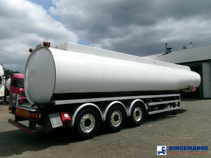 Lakeland Fuel tank alu 42.8 m3 / 6 comp + pump - Полуприцеп-цистерна: фото 4 Lakeland Fuel tank alu 42.8 m3 / 6 comp + pump - Полуприцеп-цистерна: фото 4