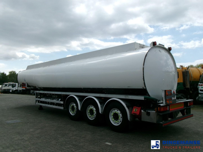 Lakeland Fuel tank alu 42.8 m3 / 6 comp + pump - Полуприцеп-цистерна: фото 3 Lakeland Fuel tank alu 42.8 m3 / 6 comp + pump - Полуприцеп-цистерна: фото 3