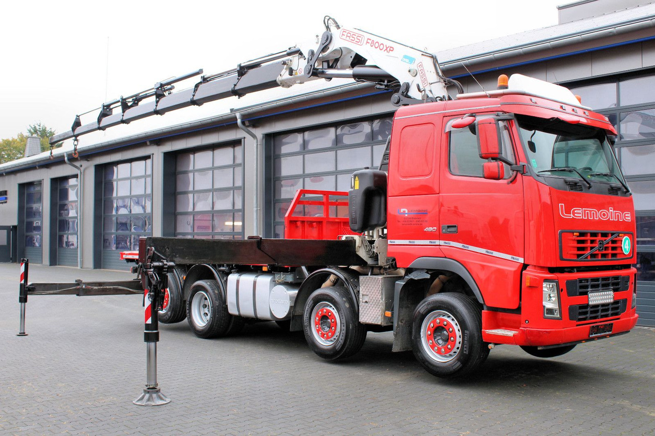 Volvo 480 8x2 Pritsche + FASSI F800XP Kran 6x - Грузовик бортовой/ Платформа, Автоманипулятор: фото 2 Volvo 480 8x2 Pritsche + FASSI F800XP Kran 6x - Грузовик бортовой/ Платформа, Автоманипулятор: фото 2